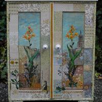 Blumen vor Stadtsilhouette