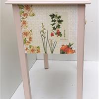 Lesestunde im Garten